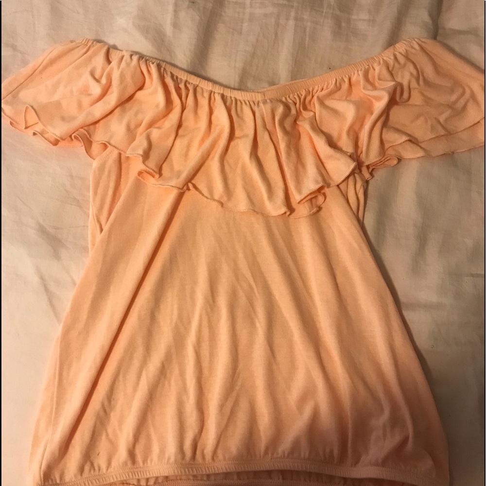 Off the shoulders crop top